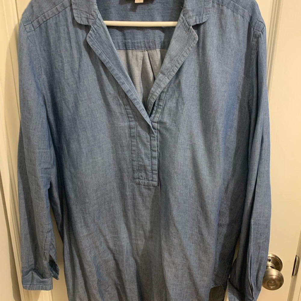 Ann Taylor Loft Super Soft Split Hem Tunic